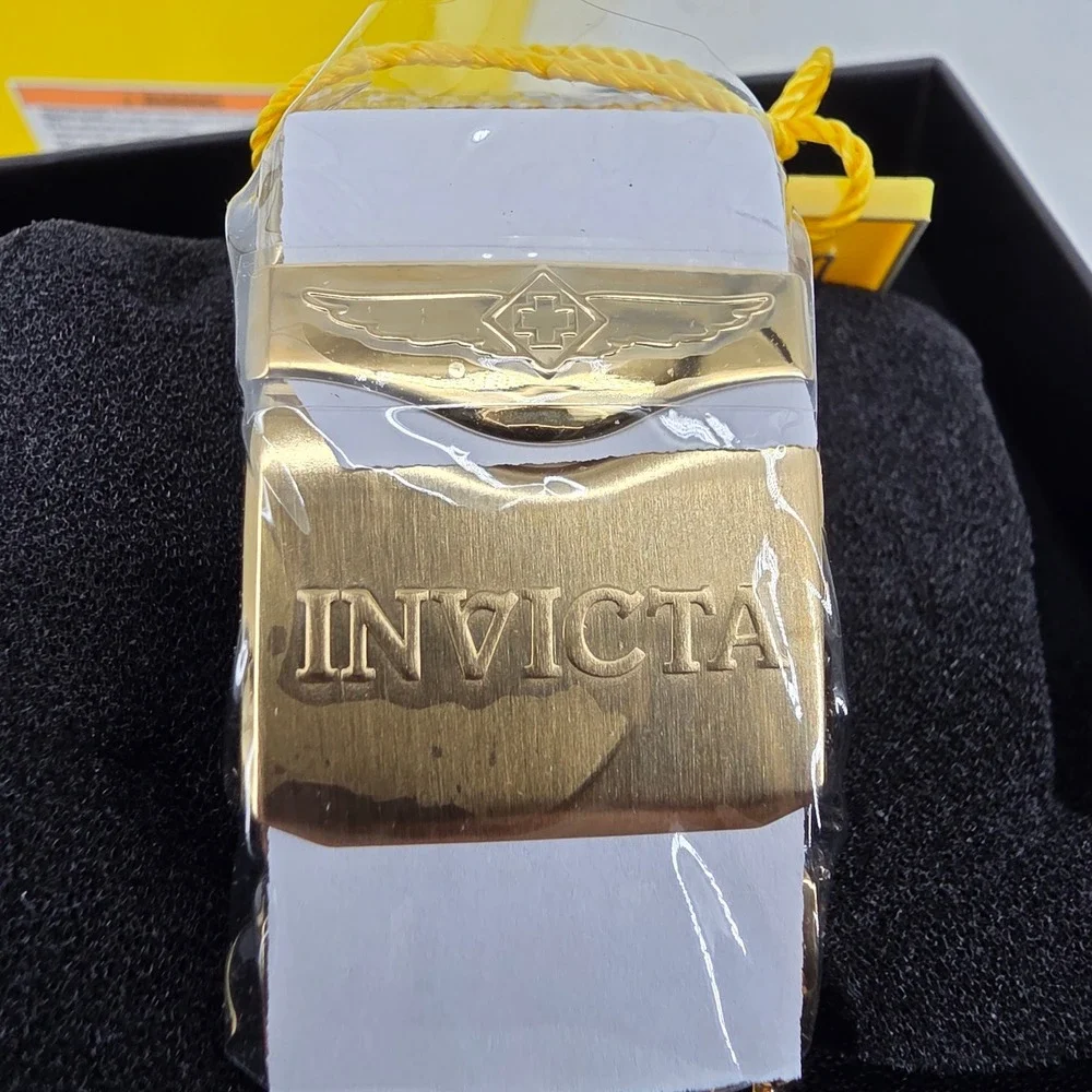 Invicta Reserve Venom Mens Gold Tone Shark Mesh Skeleton Chronograph Watch 32040